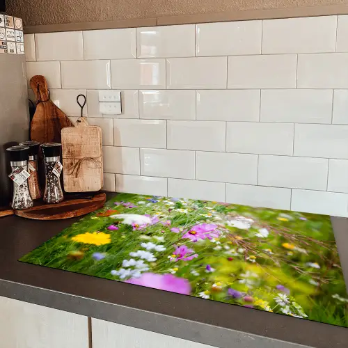 Bloemen - Natuur - Groen - Gras - Paars - Wit Inductie beschermer vinyl 3mm klein -sfeer3
