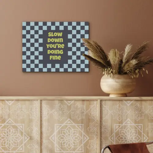 Patroon - Geblok - Blauw - Slow down you're doing fine PET vilt klein -sfeer4