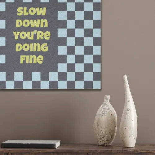 Patroon - Geblok - Blauw - Slow down you're doing fine PET vilt klein -sfeer6_closeup