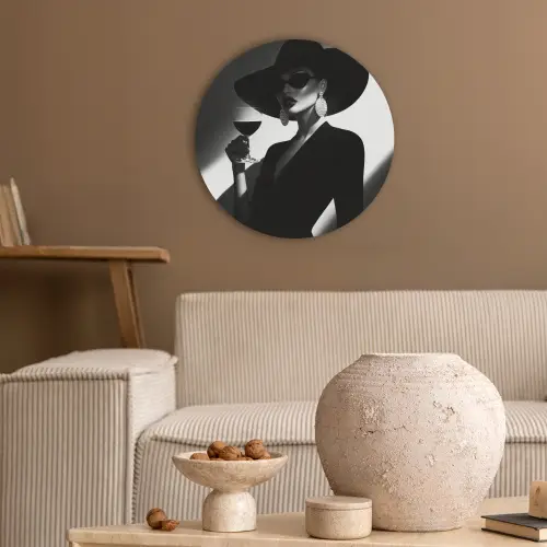 Vrouw - Wijn - Chic Akoestische PET Vilt - Rond klein -sfeer1