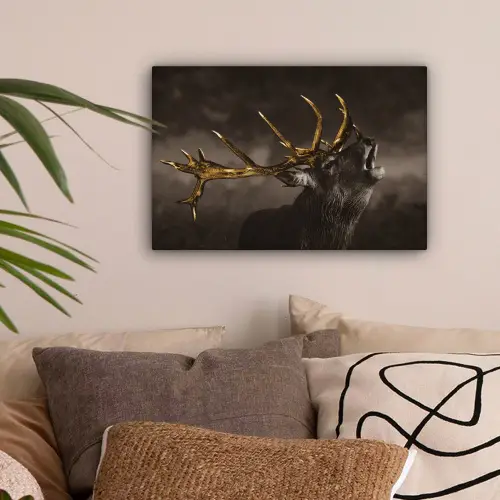 Hert - Black - Gold canvas 2cm klein -sfeer1