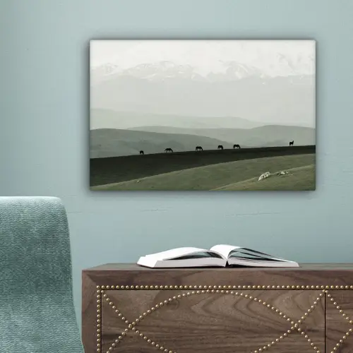 Grijs - Berg - Paarden canvas 2cm klein -sfeer4