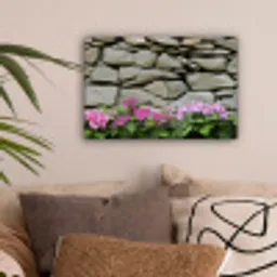 Hortensia’s - Stenen - Muur - Bloemen canvas 2cm klein -sfeer1