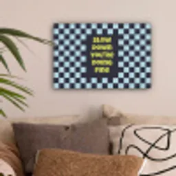 Patroon - Geblok - Blauw - Slow down you're doing fine canvas 2cm klein -sfeer1