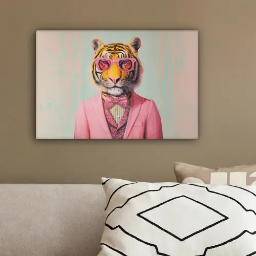 Tijger - Strik - Jasje - Roze canvas 2cm klein -sfeer3