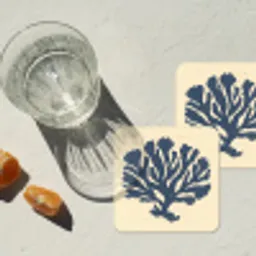 Blauw koraal - Vertakkingen - Beige onderzetter kurk middel -sfeer4