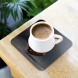 Koffiebonen - Zwevend - Grijs onderzetter kurk middel -sfeer5