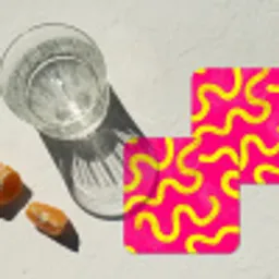 Lijn - Geel - Abstract onderzetter kurk middel -sfeer4