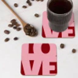 Love - Rood - Blokletters onderzetter kurk middel -sfeer2