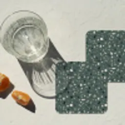 Terrazzo -  Patroon - Kleurrijk - Groen onderzetter kurk middel 366 -sfeer4