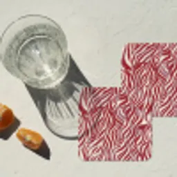 Golvende vormen - Abstract - Rood onderzetter kurk middel -sfeer4
