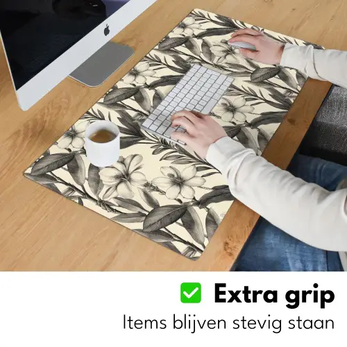 Klassiek - Botanisch - Zwart - Beige Muismat XXL klein 681 -sfeer3