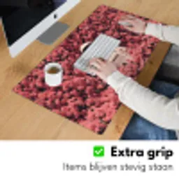 Bloemen - Roze - Astronaut Muismat XXL klein -sfeer3