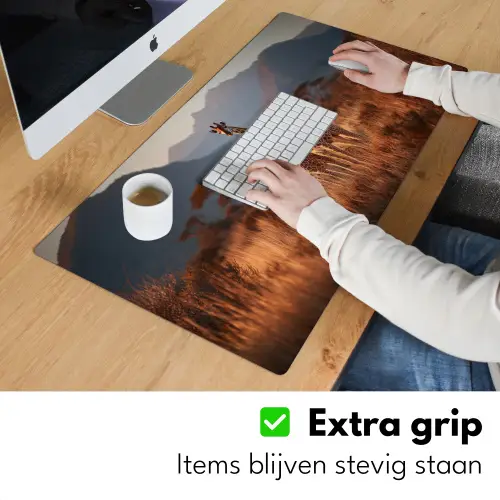Giraffen - Hoog gras - Acaciabomen Muismat XXL klein -sfeer3
