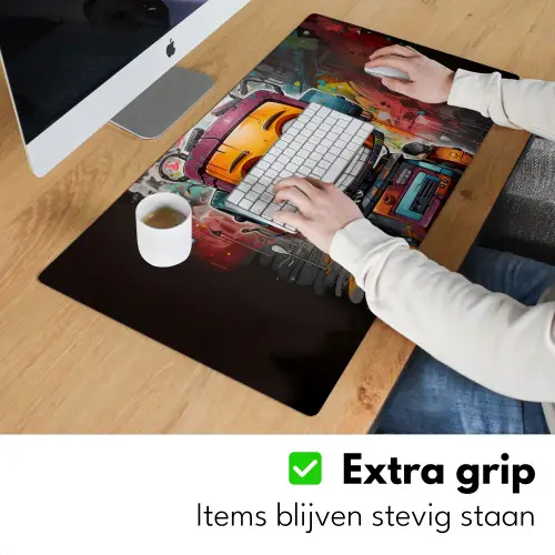 Robot - Graffiti - Oranje - Kleuren Muismat XXL klein -sfeer3