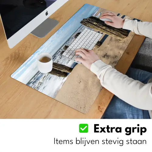 Zand - Strand - Paal - Water - Zomer Muismat XXL klein -sfeer3