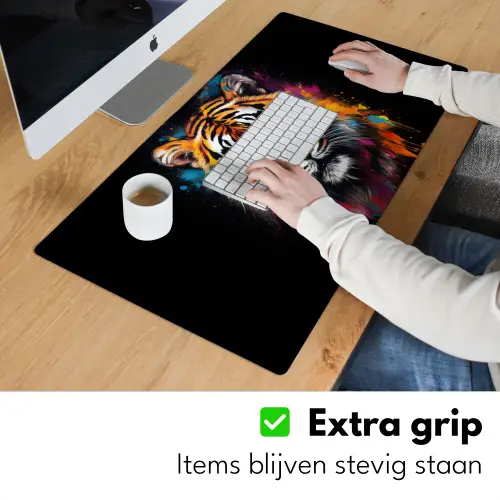 Tijger - Graffiti - Dieren - Zwart Muismat XXL klein -sfeer3