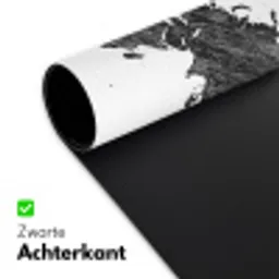 Wereldkaart - Quote - Zwart - Wit Muismat XXL klein -sfeer2