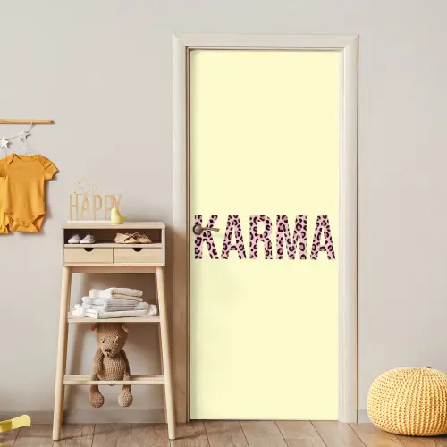 Karma - Luipaardprint - Geel deurposter klein -sfeer4