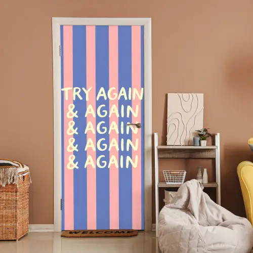 Try again - Strepen - Roze - Verticaal - Blauw deurposter klein -sfeer1