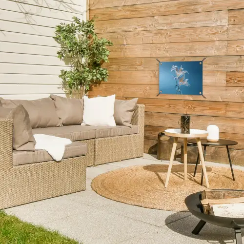 Lelies - Blauw - Glazen tuinposter los doek klein -sfeer4