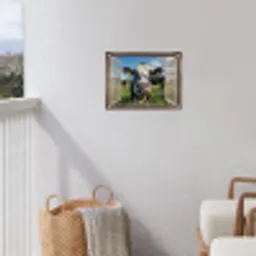 Doorkijk - Koe - Weiland - Dieren - Natuur tuinposter los doek klein -sfeer8