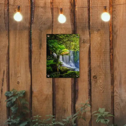 Waterval in het Regenwoud tuinposter los doek klein -sfeer1