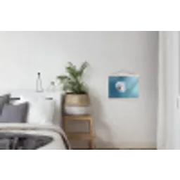 Paardenbloem - Wind - Blauw textielposter latten blank klein -woonkamer