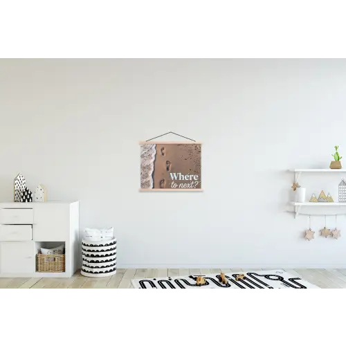 Where to next - Strand - Voetstappen textielposter latten blank klein -kinderkamer