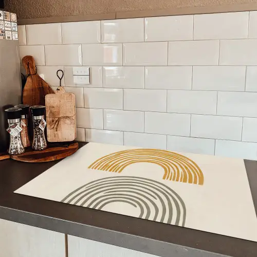 Bogen - Lijnen - Oranje - Minimalistisch Inductie beschermer vinyl 3mm klein -sfeer3