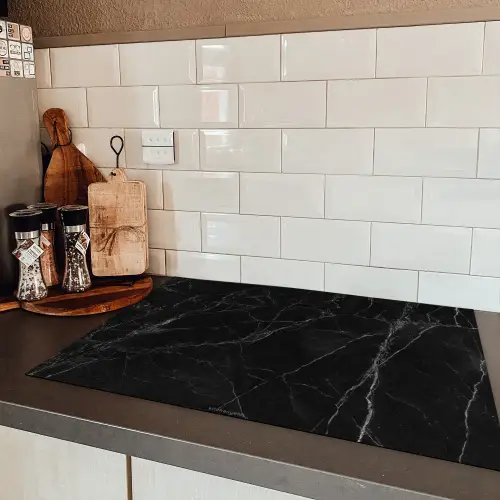 Zwart - Marmer Inductie beschermer vinyl 3mm klein -sfeer3