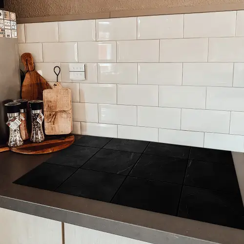 Zwart - Tegels Inductie beschermer vinyl 3mm klein -sfeer3