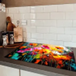 Felgekleurd - Bloemblaadjes - Abstract Inductie beschermer vinyl 3mm klein -sfeer3