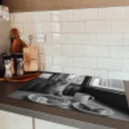 Kat - Koffie - Brood - Zwart Inductie beschermer vinyl 3mm klein -sfeer3