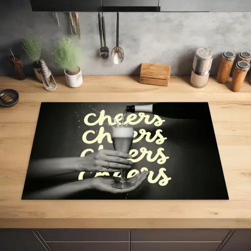 Cheers - Wijn - Zwart - Wit Inductie beschermer vinyl 3mm klein -sfeer5