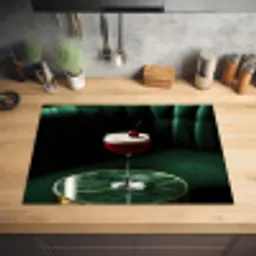 Kers - Cocktail - Rood - Marmer Inductie beschermer vinyl 3mm klein -sfeer5