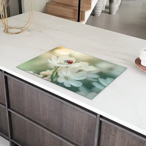 Lieveheersbeestje - Bloemen - Wit Inductie beschermer vinyl 3mm klein -sfeer8