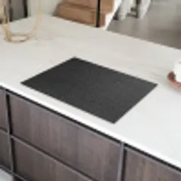 Leertextuur in Zilverlicht Inductie beschermer vinyl 3mm klein -sfeer8