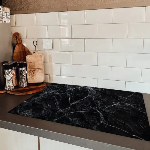 Bliksemschicht door Zwart Marmer Inductie beschermer vinyl 3mm klein -sfeer3