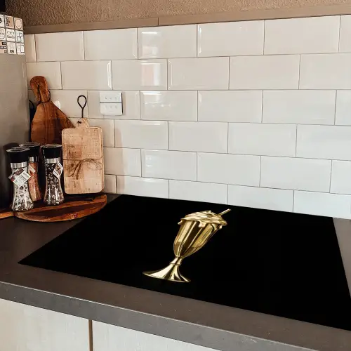 Milkshake - Goud - Drinken - Zwart Inductie beschermer vinyl 3mm klein -sfeer3