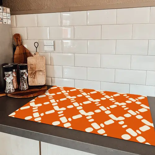 Oranje - Ruitpatroon - Wit Inductie beschermer vinyl 3mm klein 276 -sfeer3