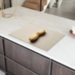 Pinda - Ruw - Beige Inductie beschermer vinyl 3mm klein -sfeer8