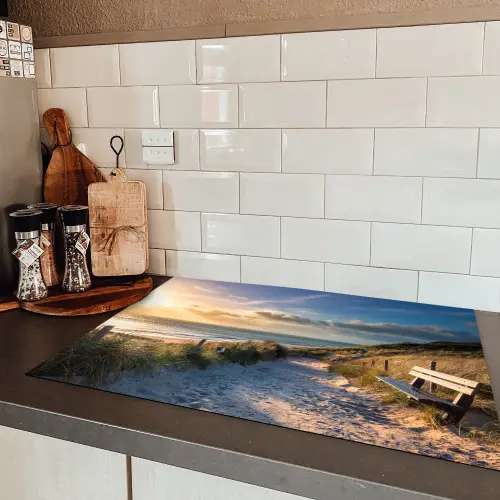 Rustbank met Zeezicht Inductie beschermer vinyl 3mm klein -sfeer3