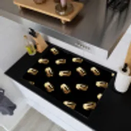 Macarons - Patroon - Goud - Zwart Inductie beschemer met haakjes klein -sfeer1