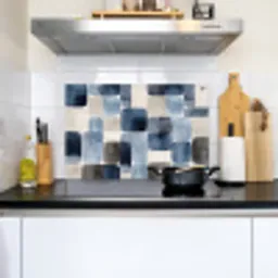 Patroon - Blauw - Vierkanten Inductie beschemer met haakjes klein -sfeer2