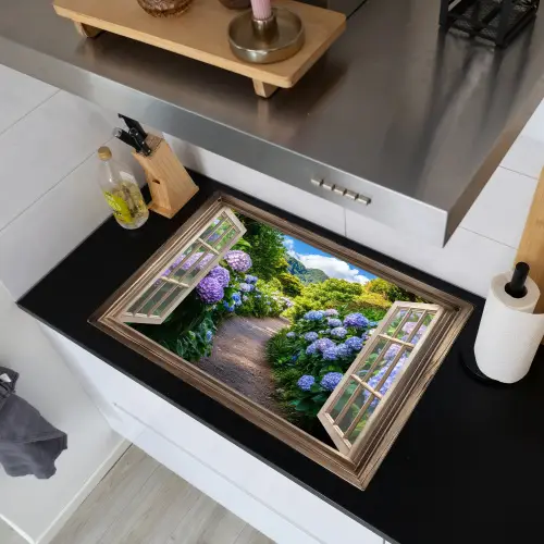 Doorkijk - Hortensia - Pad - Natuur Inductie beschemer met haakjes klein -sfeer1