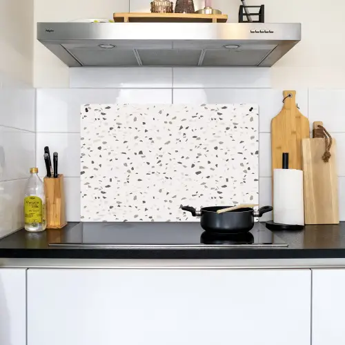 Terrazzo -  Patroon  -  Créme Inductie beschemer met haakjes klein 777 -sfeer2