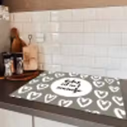 Tekst - geluk zit in 't zonnetje - Quotes - Geluk - Zon Inductie beschermer vinyl 3mm middel -sfeer3