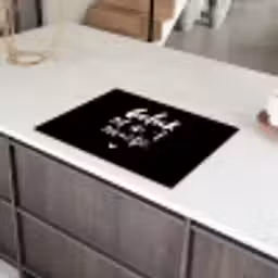 Tekst - Geluk zit in 't zonnetje - Quotes - Zomer - Zon Inductie beschermer vinyl 3mm middel -sfeer8