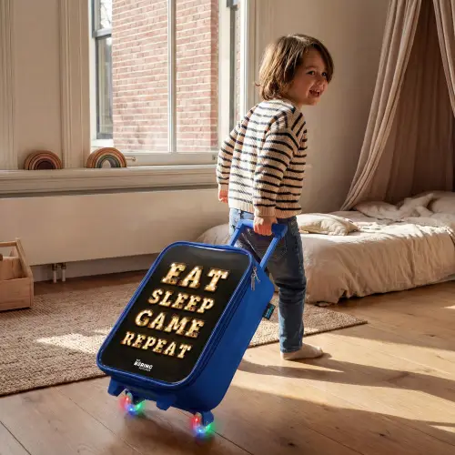 Qoute met licht Kinderkoffer - Blauw klein -sfeer1